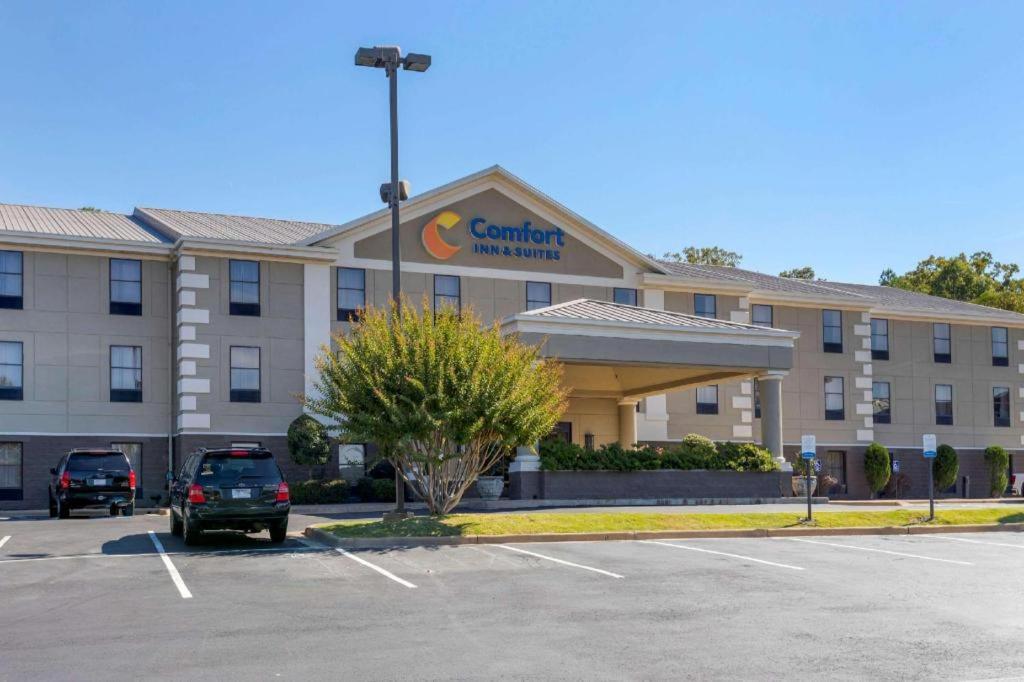 Comfort Inn & Suites Hot Springs Central Ngoại thất bức ảnh
